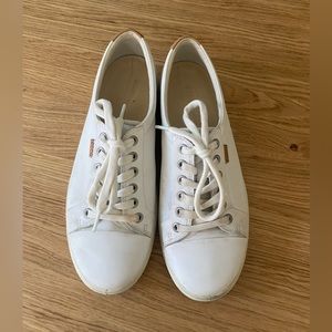 ECCO white leather sneakers